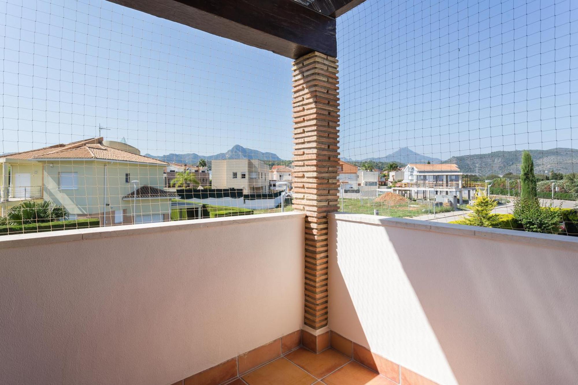 Resort Villa Luny กันดิอา ภายนอก รูปภาพ