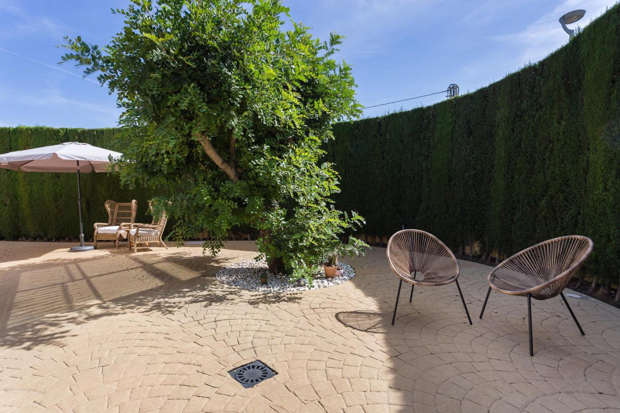 Resort Villa Luny กันดิอา ภายนอก รูปภาพ